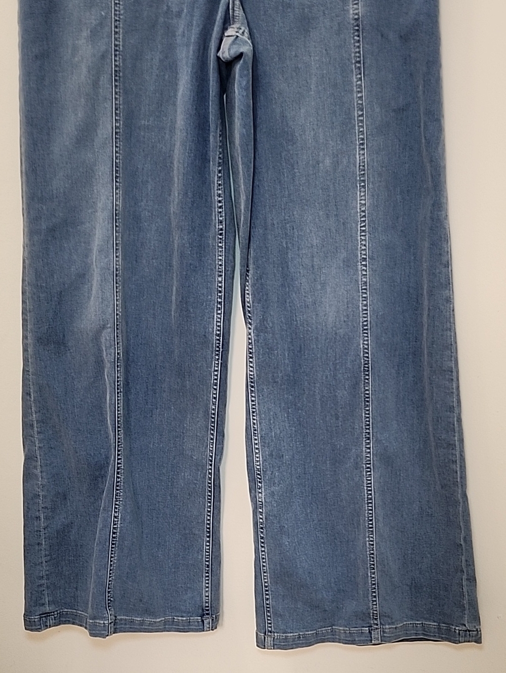 Free PeopleLibre High Rise Wide Leg Stretch Denim Jeans Meduim Wash Blue Size 31 - Picture 7 of 16